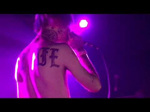 Lil Peep feat. Horse Head - Girls (Live in LA, 5/10/17)