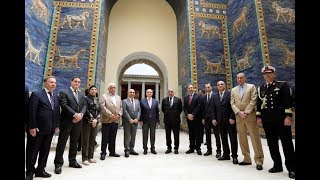 رئيس مجلس الوزراء السيد عادل عبدالمهدي يزور متحف بيرغامون في برلين .