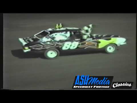 Ash Media Classic Speedway: Charlton Raceway - 1980's - Mitchell and Iacono Last Lap Controversy