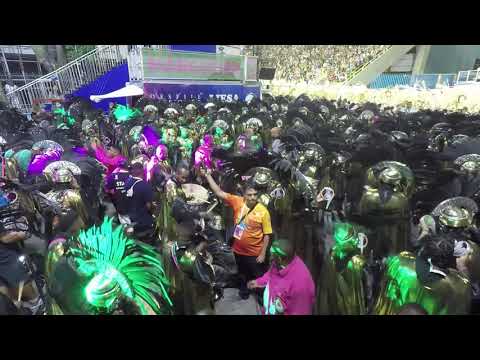 Mangueira 2020 | Inicio de Desfile - Bateria
