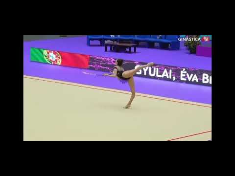 Eva Blanka Gyulai (POR) hoop