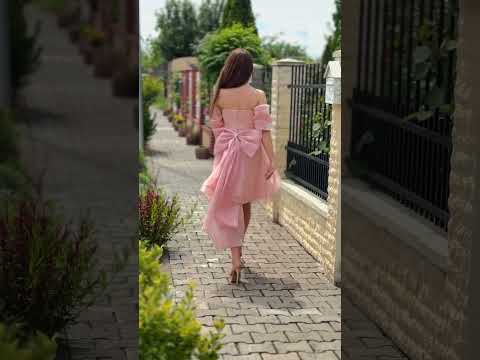 Rochie de ocazie roz cu funda Video