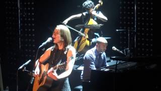 Sophie Hunger  - Shape (HD) Live in Paris 2013