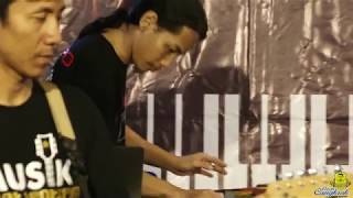 Download lagu Jamming INDRA Q feat OUTRO - Memang - SLANK (Cover) mp3