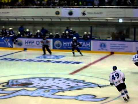 Динамо Мн - Барыс 13.08.2010 (1) Астана, ДС Казахстан