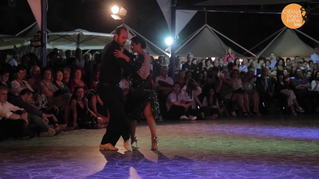 Video thumbnail for Pablo Rodriguez, Corina Herrera - Tango Suite Show CTF2016 (1/2)
