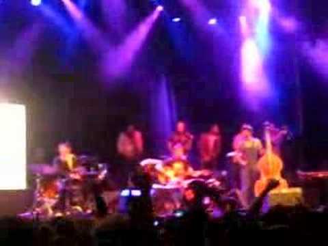 Universimad 08 Muchachito Bombo Infierno  "Ruido" 2/4