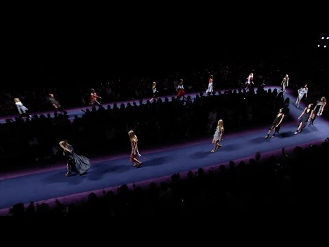 Versace Women's Spring-Summer 2017 | Fashion Show