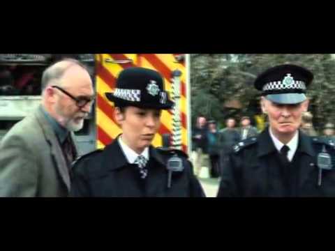 Типа Крутые Легавые(Самый смешной момент Фильма)