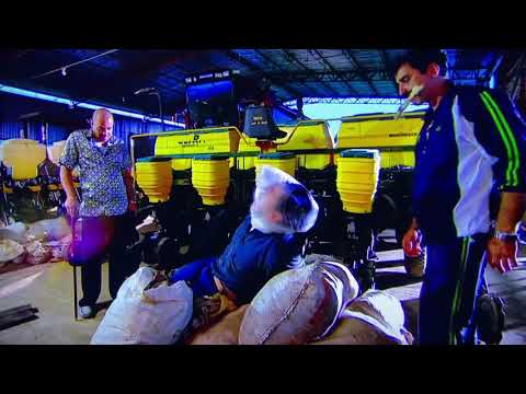 Don Mario y El Cabo matando al revólver