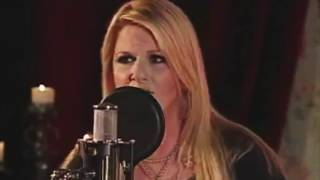 Trisha Yearwood — &quot;Heaven, Heartache and the Power of Love&quot; — Live