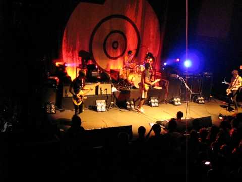 1/12 Bloc Party - So He Begins to Lie @ 9:30 Club, Washington, DC 9/17/12