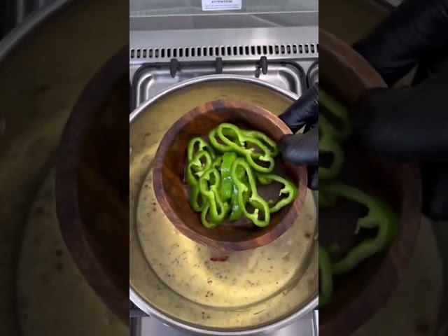 مكروني بصلصة الجبنة الحارة وجبة ايطالية  160 جرام