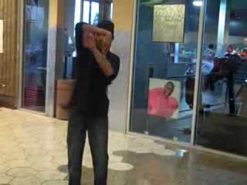 Team Gigabytes labbin in da mall