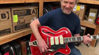 Video thumbnail for Guild X-350 Stratford Hollow Body by Bizarre Guitar
