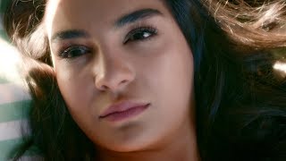 JEHAN BARBUR - Bir ay doğar ilk akşamdan geceden (Actress: Ebru Şahin) 4K