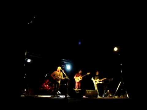 Kissing Tulips - Live Priolo 2008
