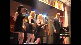 Sound Of The Commitments performing Take Me To The River - Available from AliveNetwork.com