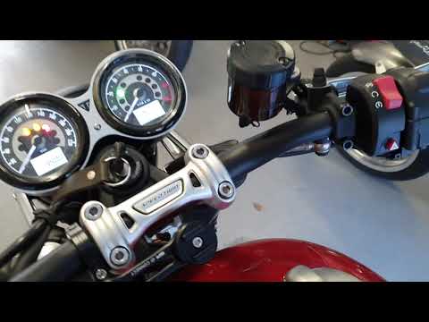 Vergleich Triumph Thruxton R mit Triumph Speed Twin 1200 - Bauteile, Optik, Sound