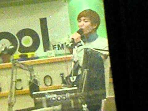 110323 sukira singing leetuk[fancam]
