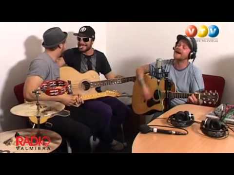 indygo // ūdenstorņos dzeltenos