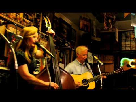 LIVE FROM THE COOK SHACK - FREEMAN & WILLIAMS - "Halley Came To Jackson"