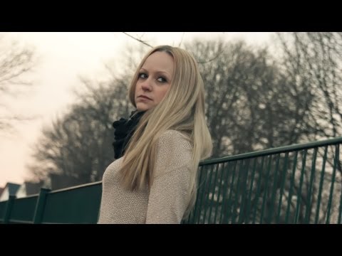 Bruno Mars - When I was your man (Cover by Chàrlee M. & Jenifer Brening)