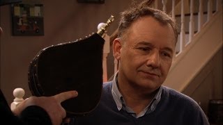 Bob&#39;s blind date - House of Fools: Episode 1 Preview - BBC