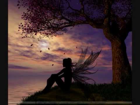 Dreaming - Nouvelle Vedette Feat. Fleur Sanderson