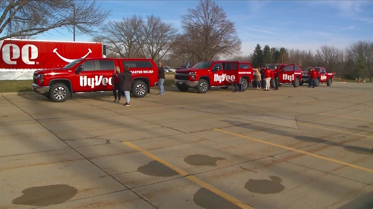 Hy-Vee sends aid to storm victims