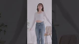 Gái xinh văn phòng mặc bikini 2 mảnh nhỏ xíu như không mặc vậy có đẹp không p228?