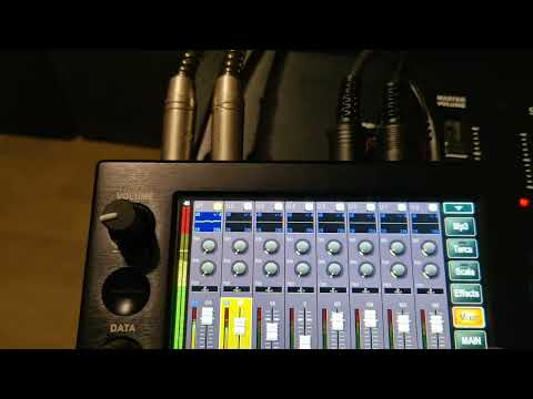 #Juzisound 3 Madjo Set-Bas and rhythm guitar 