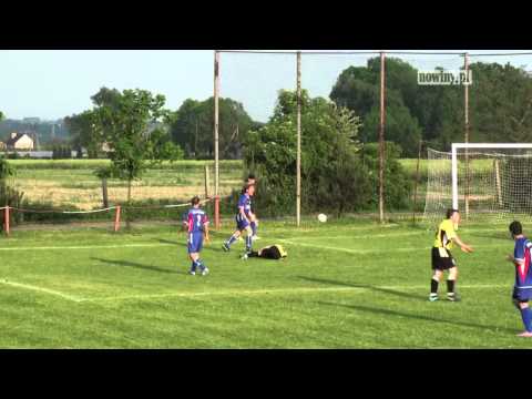 A klasa: Strzelec Rzuchów - Dąb Gaszowice - efektowny samobój