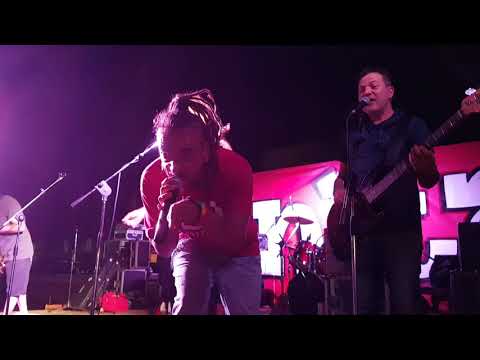 Radici nel cemento - Alla Rovescia/Er traffico de Roma (live a Roma)