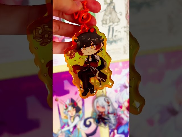 Vídeo relacionado con TopLucky Genshin Anemo - Llavero de ojo de Dios, colgante de figura de juego dorada, llavero unisex para niños, accesorios de cosplay, amarillo, amarillo, M