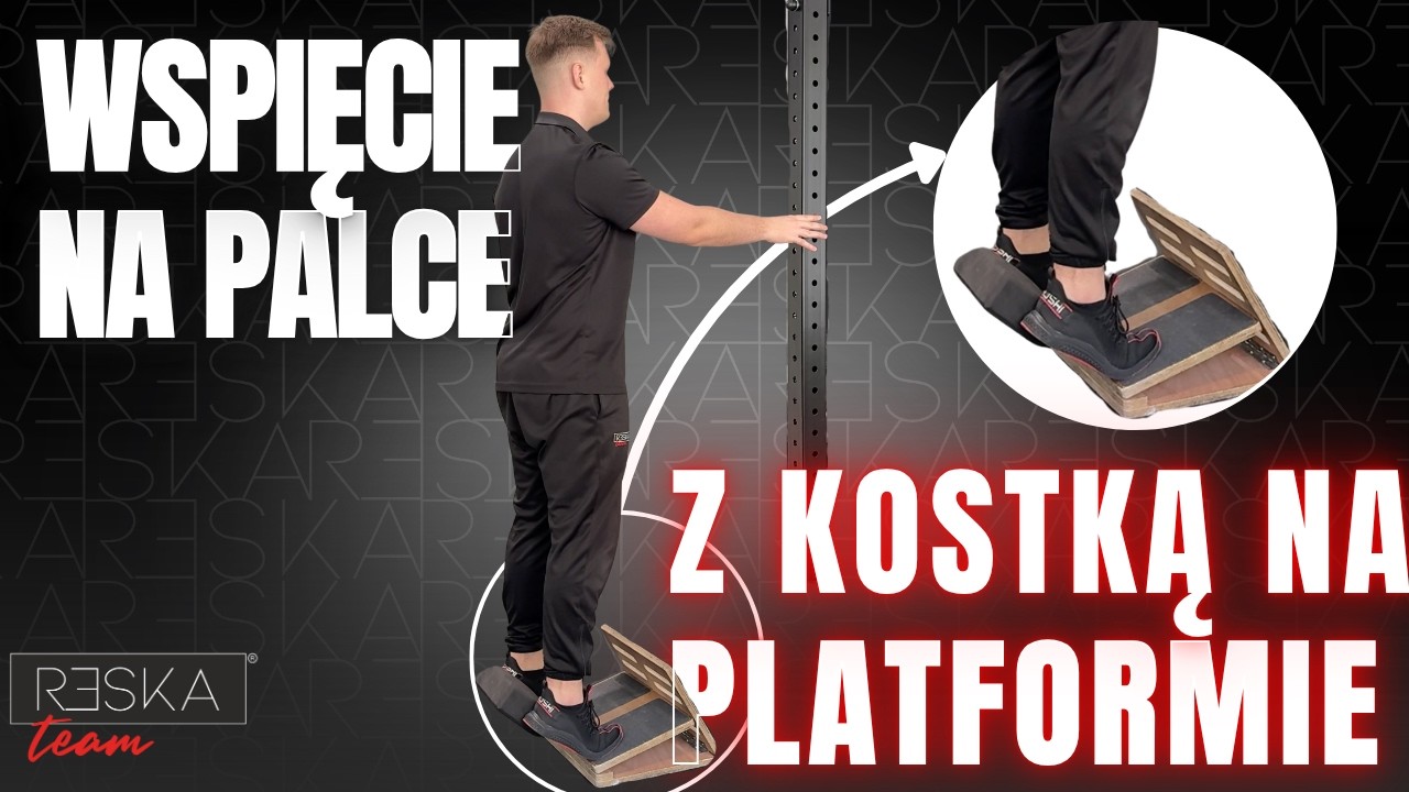 Wspięcie na palce, na platformie, z kostką