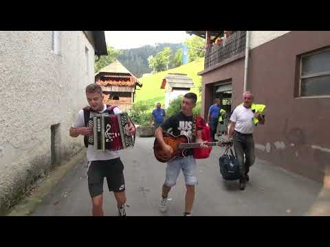 Trio Legende - Nocoj je druga rekla mi (v živo)