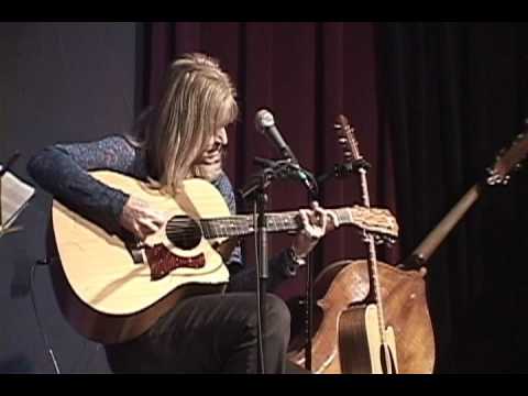 Lynn Patrick Trio performs Namaste