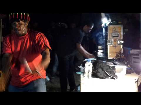 Dubwise Meeting III (Xochimilco, México) - Maasai Warrior ⑥