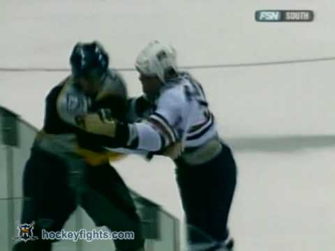 Raffi Torres vs Shea Weber Dec 12, 2006