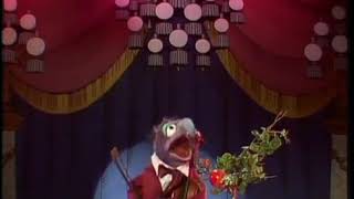 Muppet Show: Gonzo and a Tomato Plant with the 1812 Overture