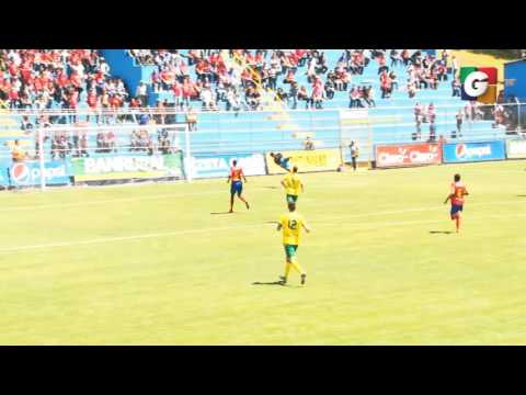 Video: Gol Alex Pérez- Municipal 3-2  Petapa- Clausura 2016, Jornada 08