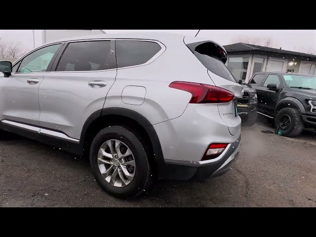 2019 HYUNDAI SANTA FE SUV 4-CYL, GDI, 2.4 LITER 2.4 SE SPORT UTILITY 4D