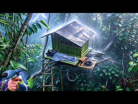 Solo Survival Camping in Heavy Rain, Extreme Thunderstorms Hunt & Spending the Night in a Treehouse