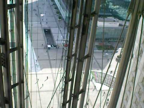 Jízda z Grande Arche