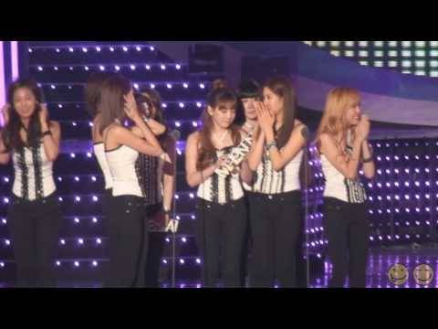 [Fancam] 091216 SNSD - "Gee" Song of the year@2009 Melon Music Award