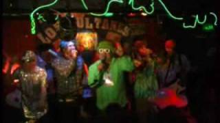 Los Sultanes con Cucho  Dos Viejas