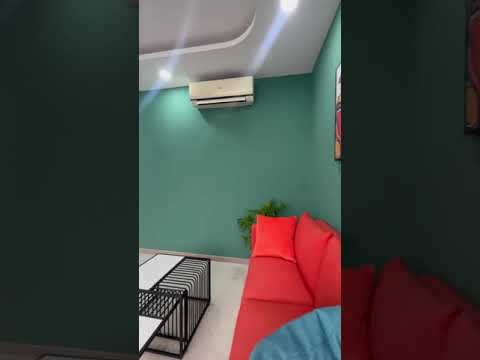 Serviced apartmemt for rent with balcony on Sao Mai street in Tan Binh District