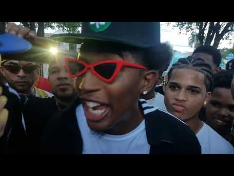 QUÉ R8 EN LA CASA VS KIKO FLOW 😎😲BATALLA EN SAN CRISTÓBAL😡😱