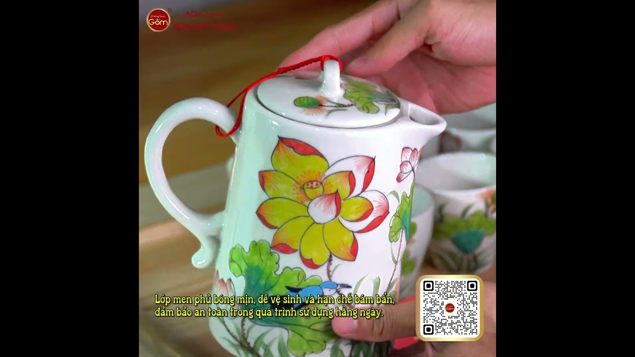 Bộ Bình Nước Dáng Ống Vẽ Hoa Sen
